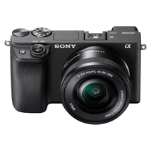 Sony ILCE-6400L Fekete - SEL-P1650 Objektívvel !