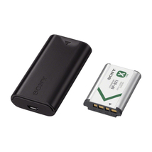 SONY  ACC-TRDCX USB-s útitöltő- és akkumulátorkészlet